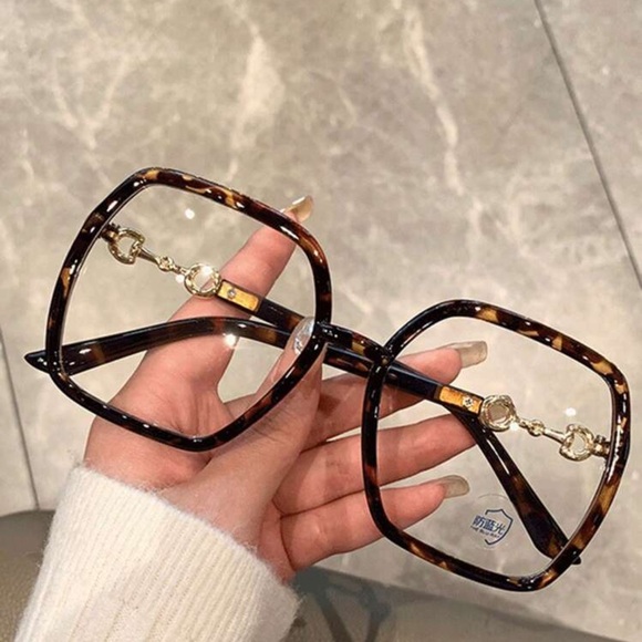 1pc Vintage Oversized Lightweight Glasses, UV Protection Clear Lens Fashionable, - Picture 2 of 3